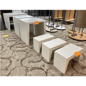  Lot 89

White Tables